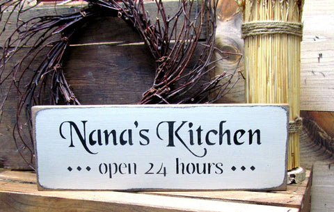 Nana's Kitchen, Wooden Sign